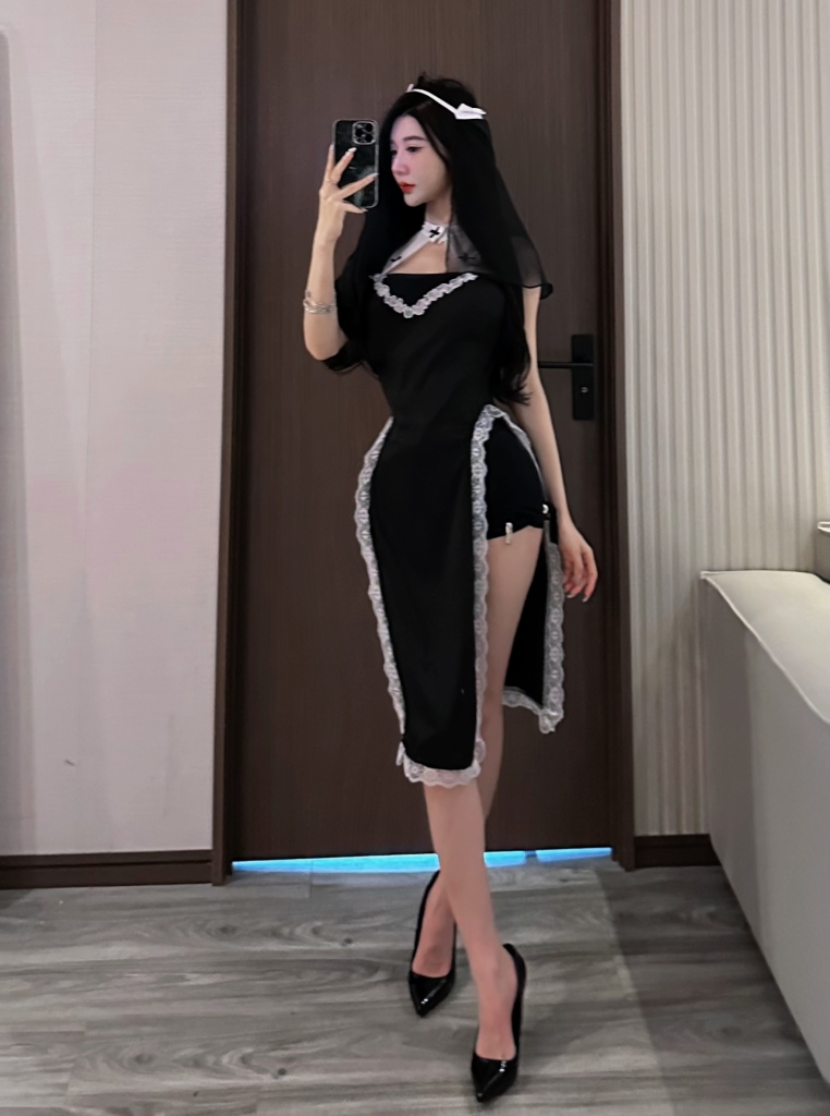 【微密圈】黎允熙baby-修女[12P-2V-80.4M]插图