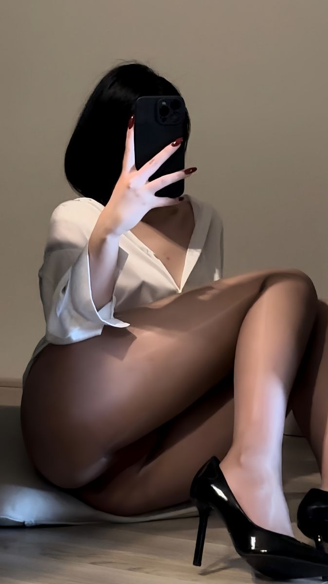 【微密圈】保守的二舅妈-性感粉色桃心 [15P-13M]插图