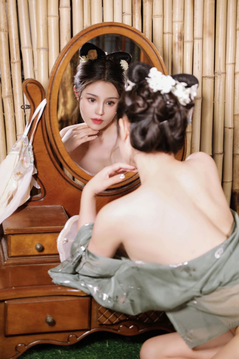 <font color=#FF00FF>桃暖酱 NO.01妖娆怀玉 [58P-426MB]</font>插图