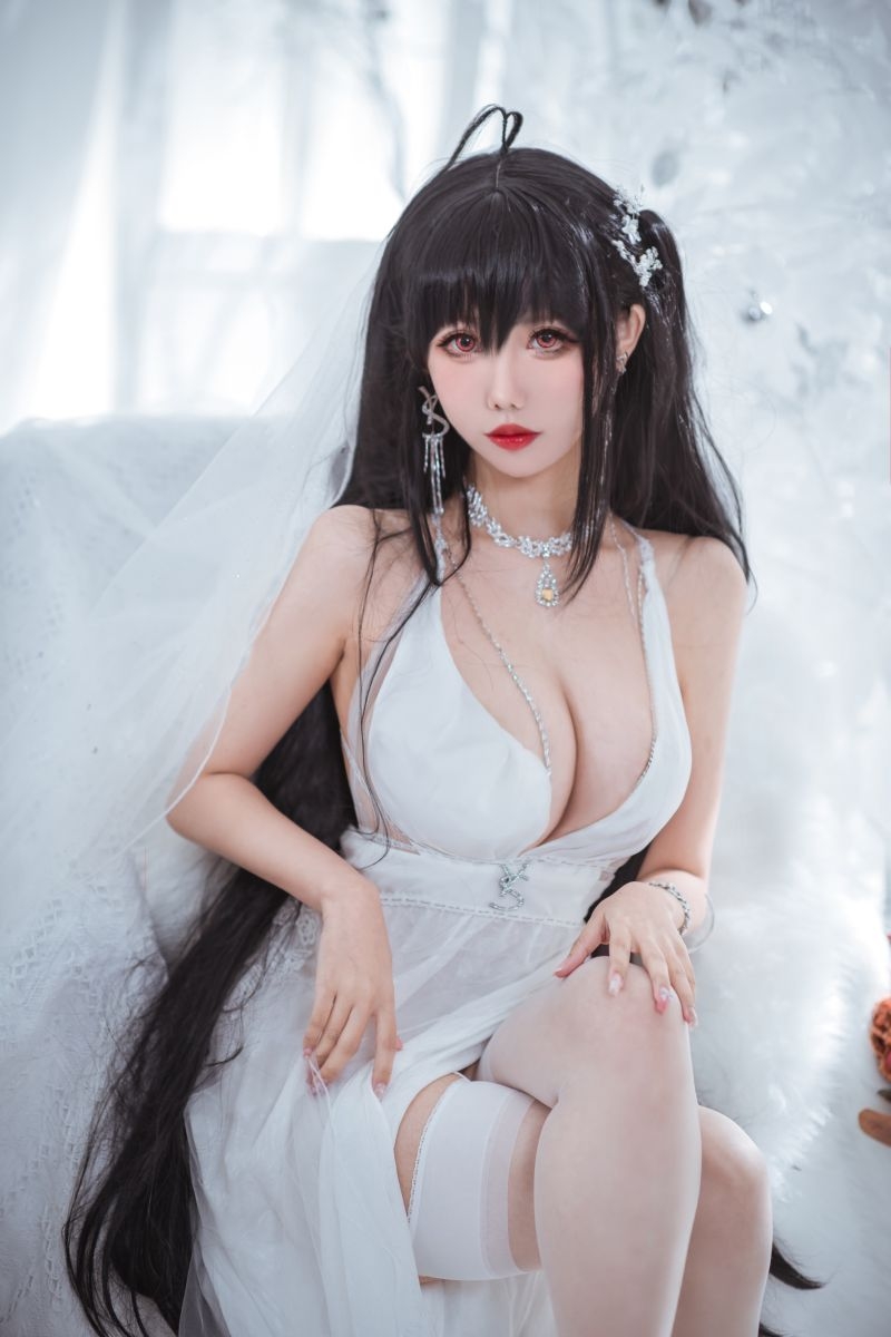 008 仙女月 大凤纯白婚纱 [30P189MB]插图1