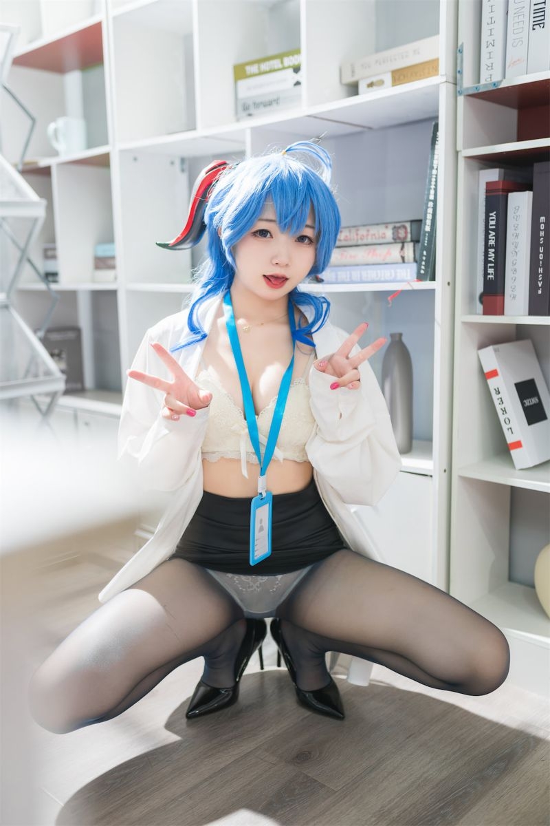 花铃 NO.19 甘雨秘书ol [93P-574M]插图