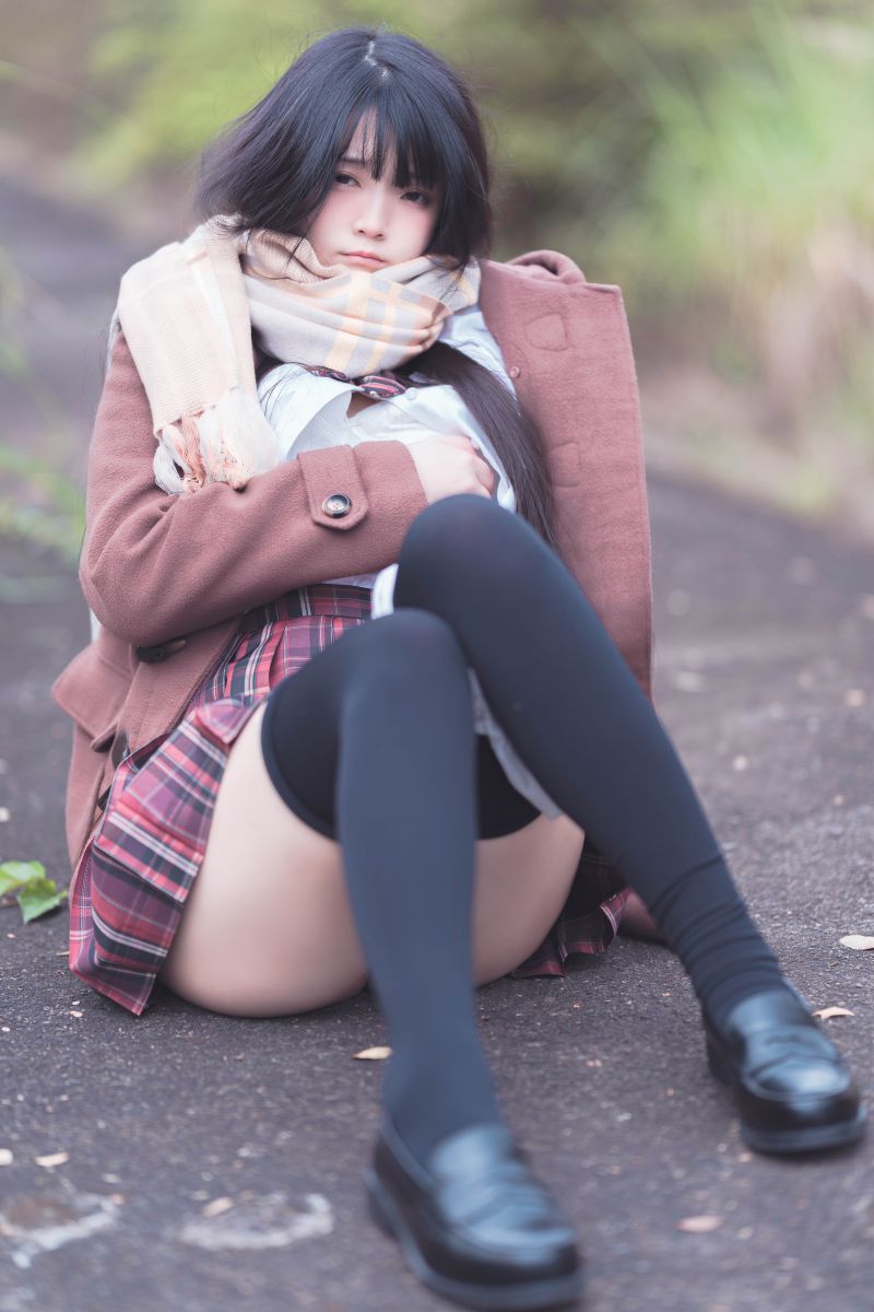 落落Raku 016 - 同級生 Her[52P-350.8M]插图1