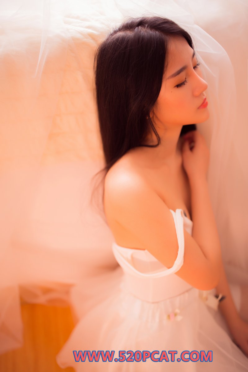 [PartyCat轰趴猫] 2018.10.09 NO.250 文琳 [41+1P-245M]插图