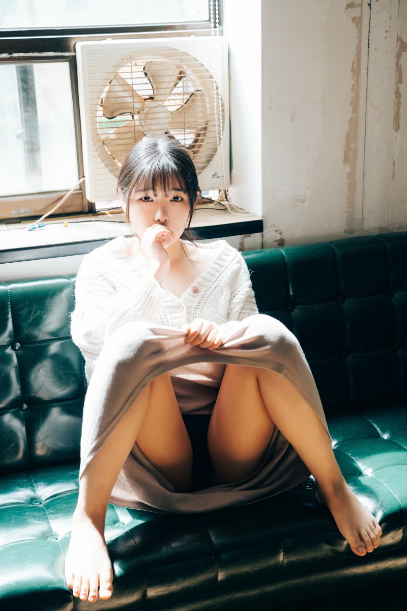 Loozy NO.100 Sonson (손손) - Comic Shop Girl [112P／1.98GB]插图