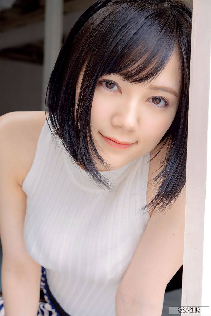 Graphis NO.333 First Gravure 初脫ぎ娘 Remu Suzumori 涼森れむ[130P185MB]插图