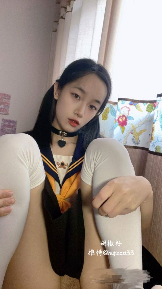 反差清纯小姐姐 胡椒仔 私拍【57P11V】插图