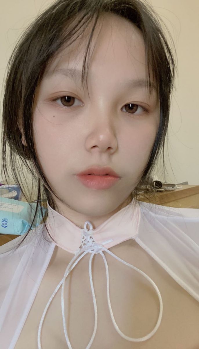 网红博主 Kimheezk 合集【962P261V】插图1