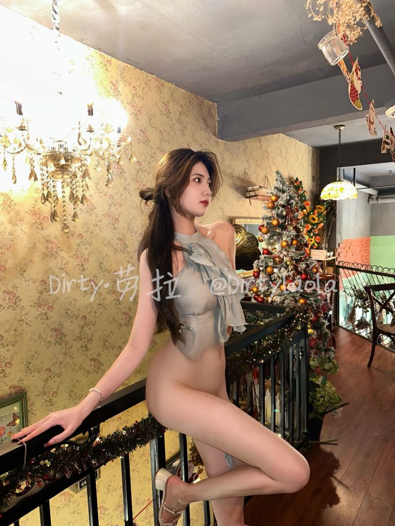 网红博主 Dirty劳拉【111P410V】插图