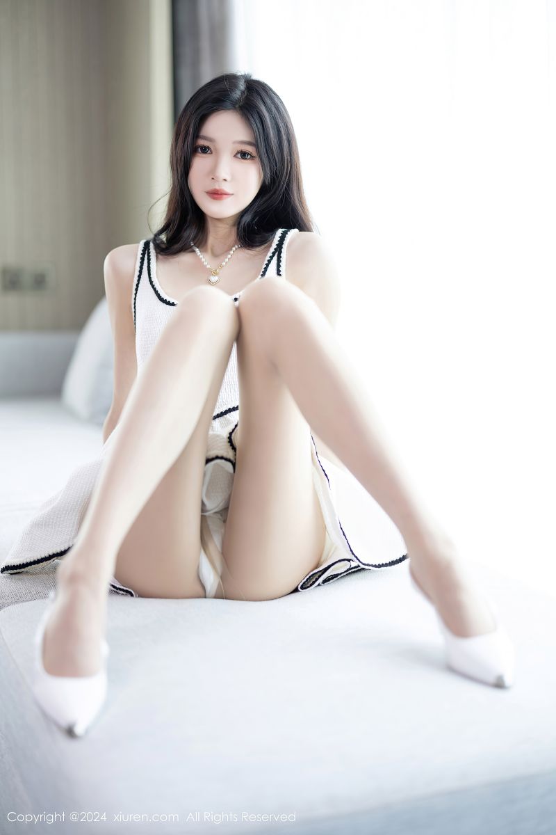 [XIUREN秀人网] 2024.07.15 NO.8861 程程程- 性感诱人白色丝袜插图