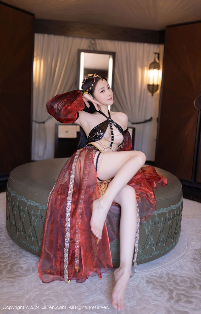 [XIUREN秀人网] 2024.06.28 NO.8778 鱼子酱Fish 迪拜旅拍写真插图