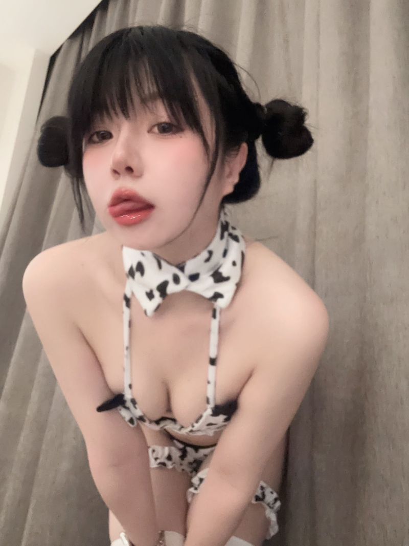 轩萧学姐 – NO.075 星期天的奶牛[29P-12.7M]插图1