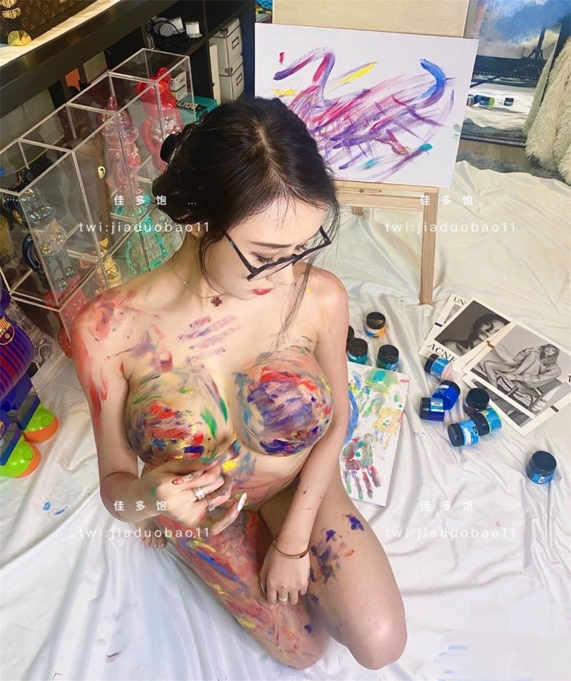 网红女神 佳多饱【17P1V】插图1