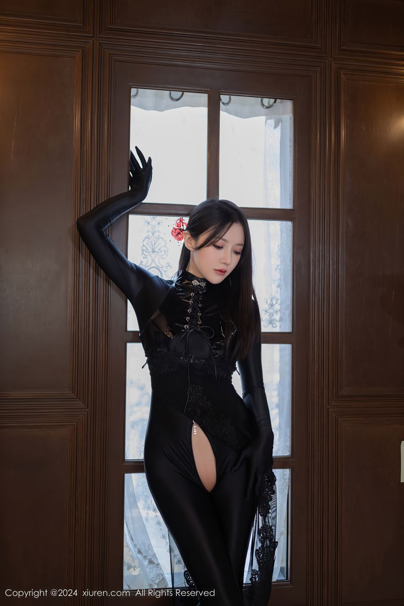 [XIUREN秀人网] 2024.09.06 NO.9125 鱼子酱Fish 性感黑色连体衣插图
