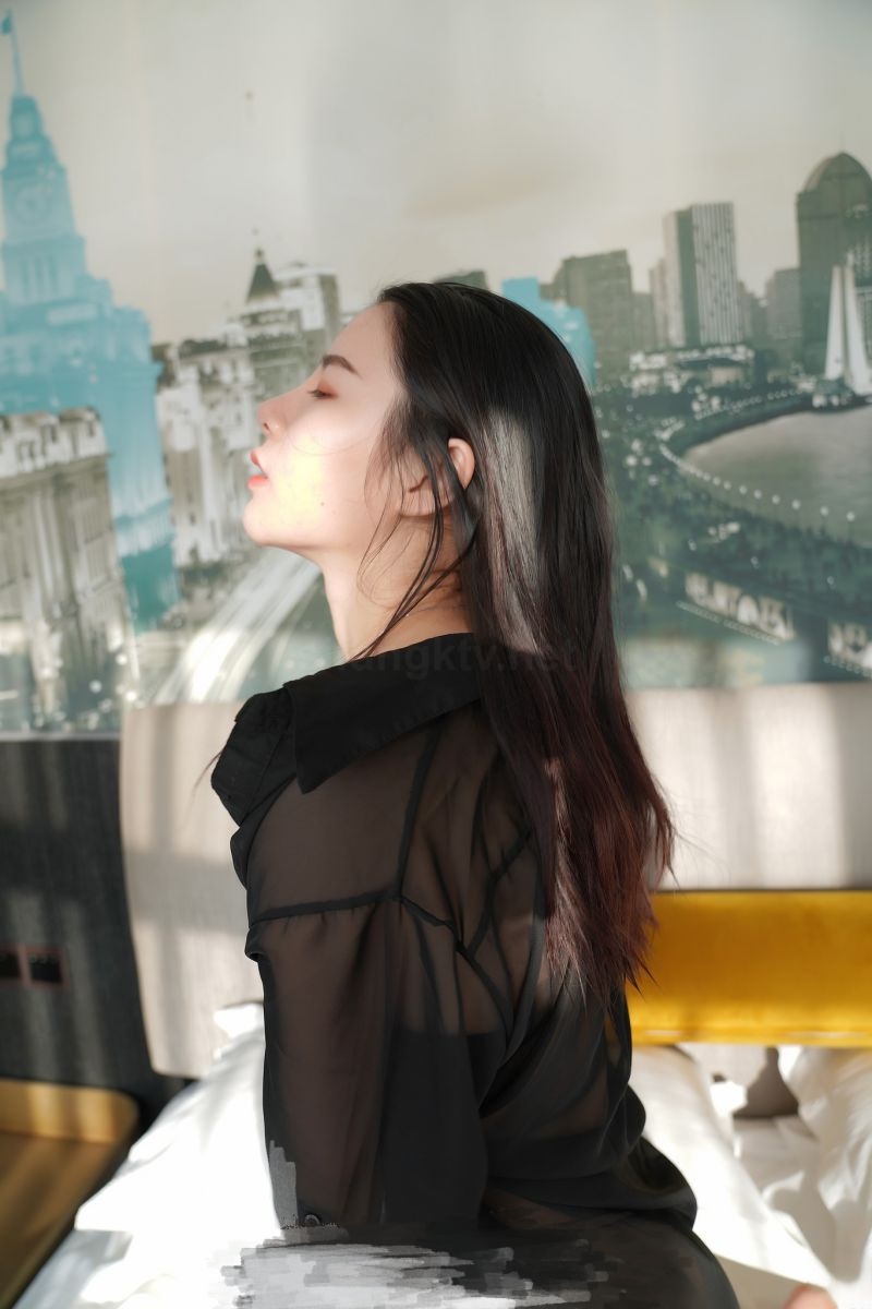 超美模特 小珂【1066P1V】插图1