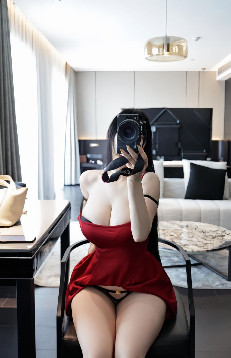 【微密圈】左公子666-难以抗拒的红色包臀[10P7V-382MB]插图1