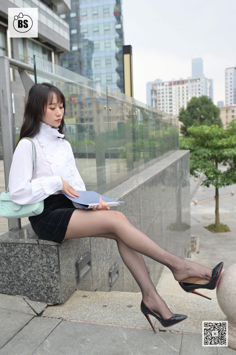 [我丝你想]MX006 美西 公交车站奇遇记1[67P／88.4MB]插图1