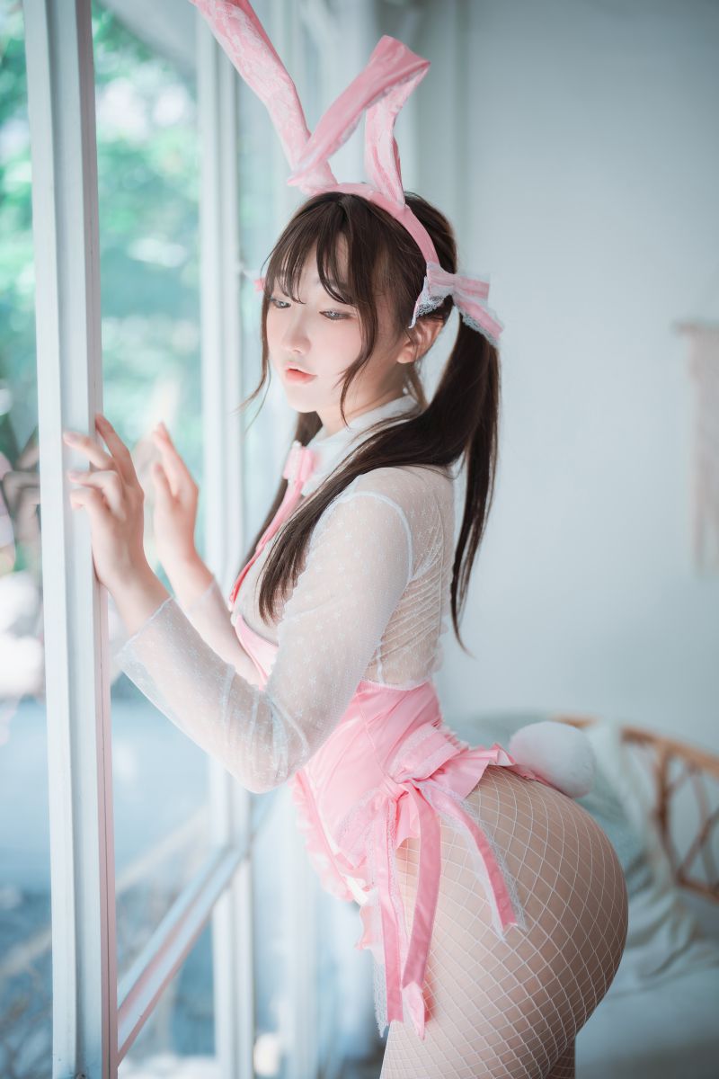 DJAWA NO267 Photo - Nebom - The Yer of the Pink Bunny (+SVer)72P-1.44G插图1