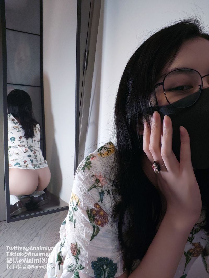 奶咪 Onlyfans 2022-07月更新【45P13V】插图