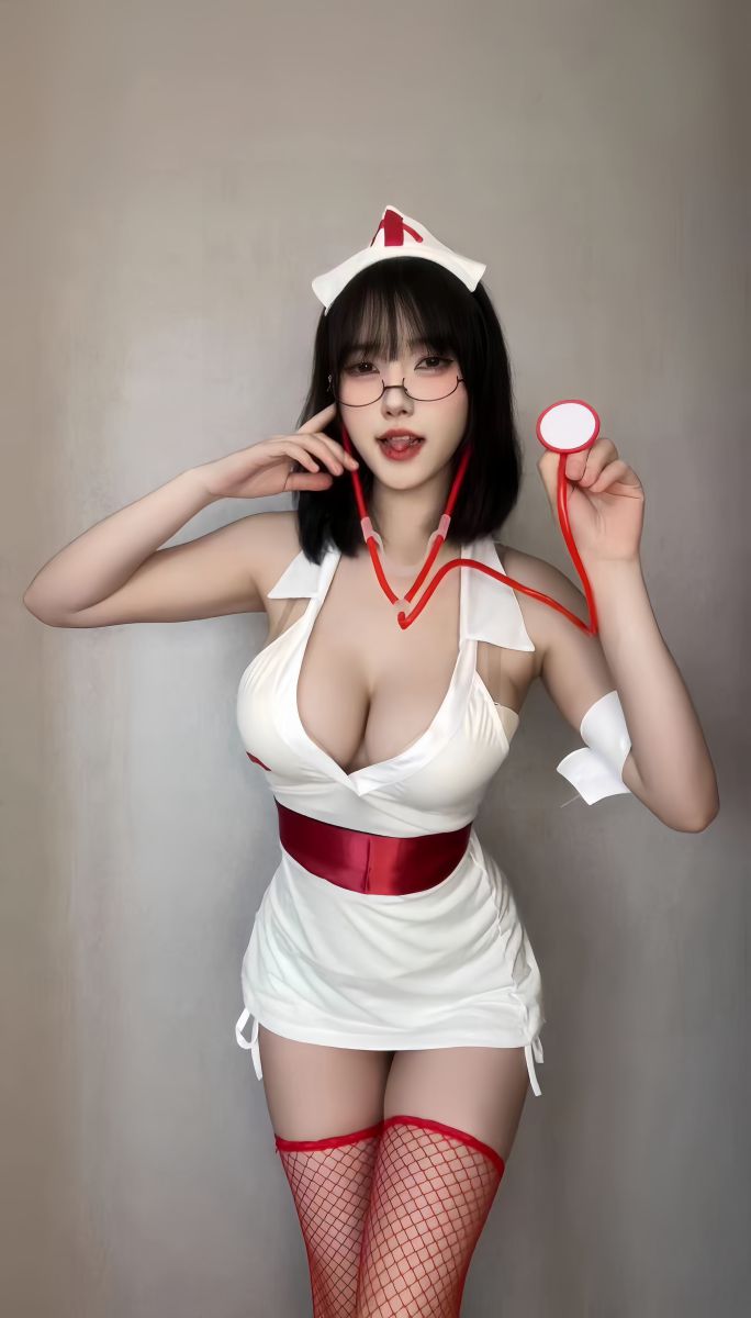 【微密圈】琳铛铛-网袜小护士[24P1V-94MB]插图