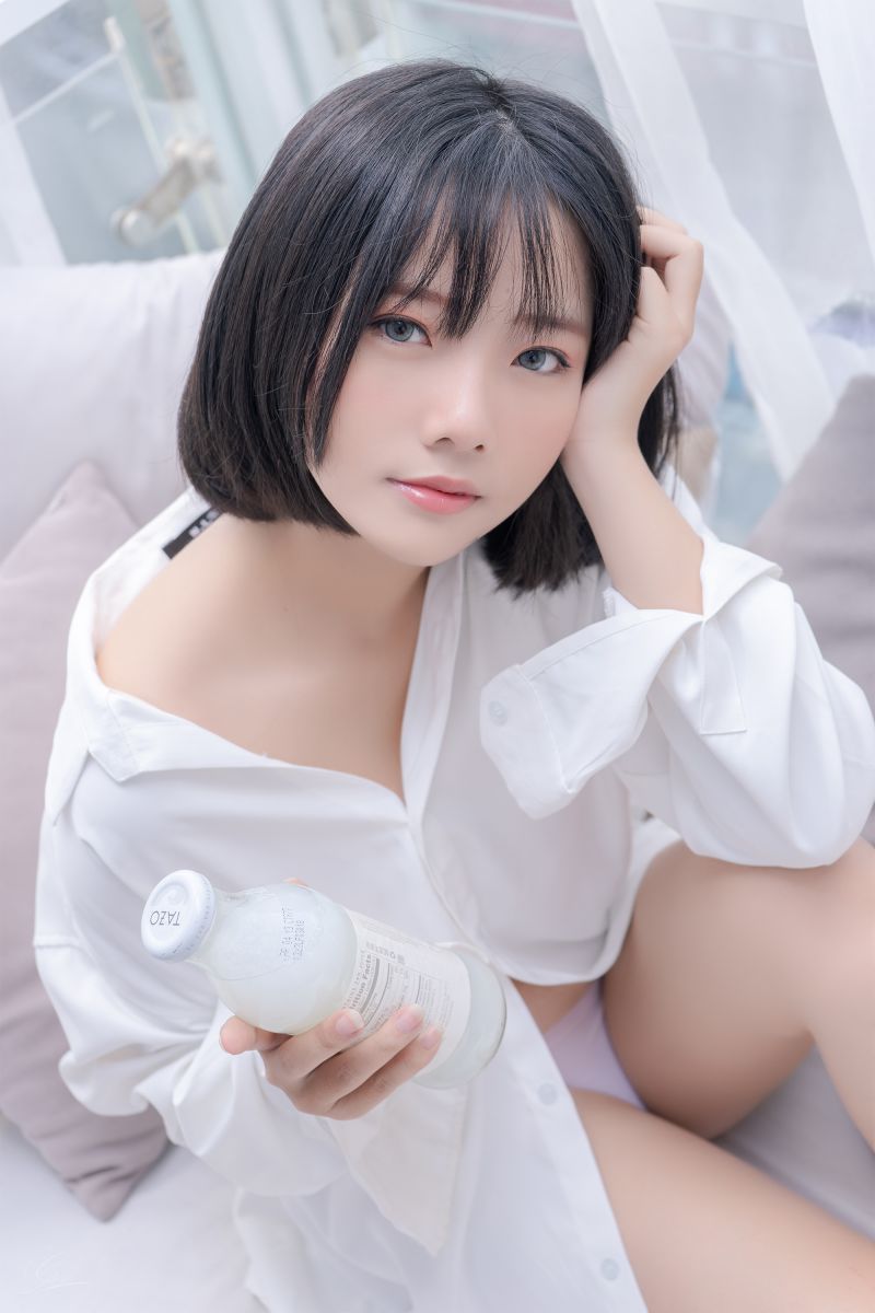 Messie Huang NO.005 Boyfriend's shirt [26P-60MB]插图