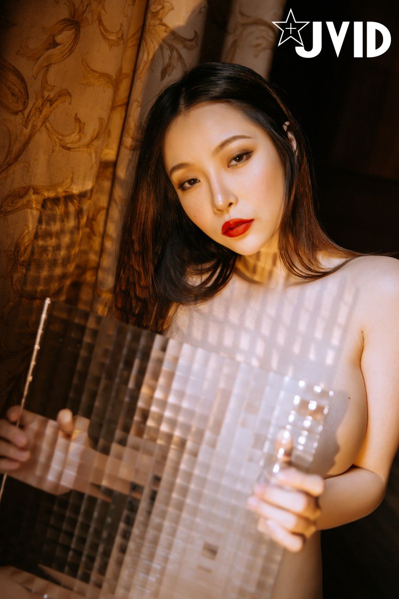 <font color=#FF00FF>【JVID】NO.192 月刊写真 Jenny Suen【67P】</font>插图