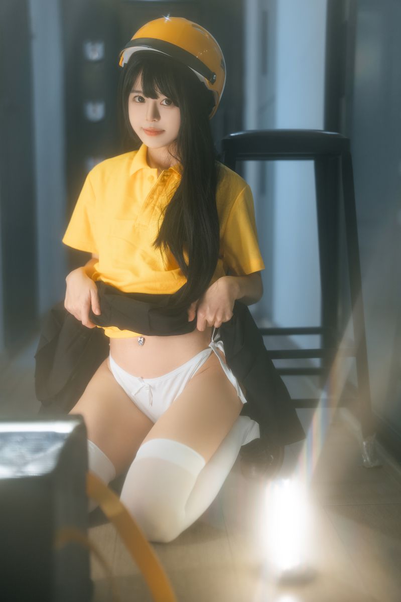rua阮阮 – NO.011 外卖员 [40P-704M]插图1