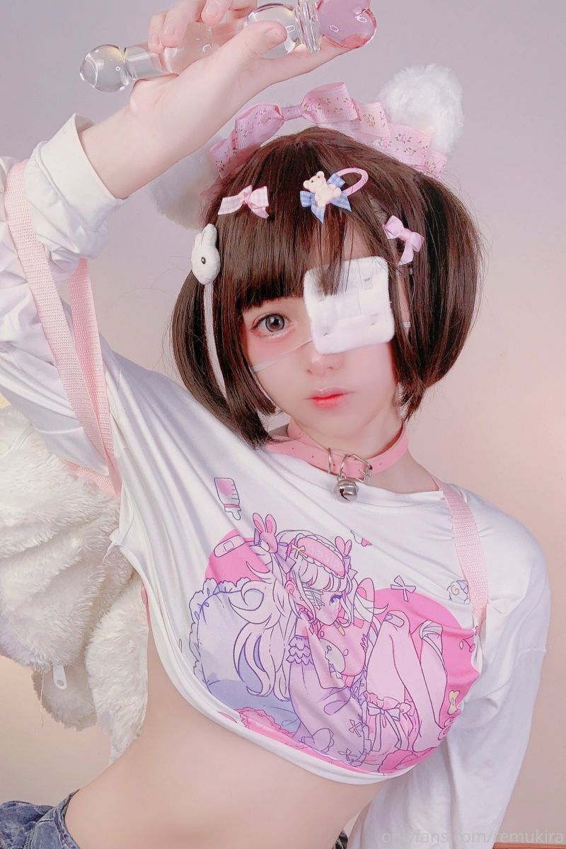 Onlyfans 反差萝莉 Raremukira Cos合集【231P117V】插图1