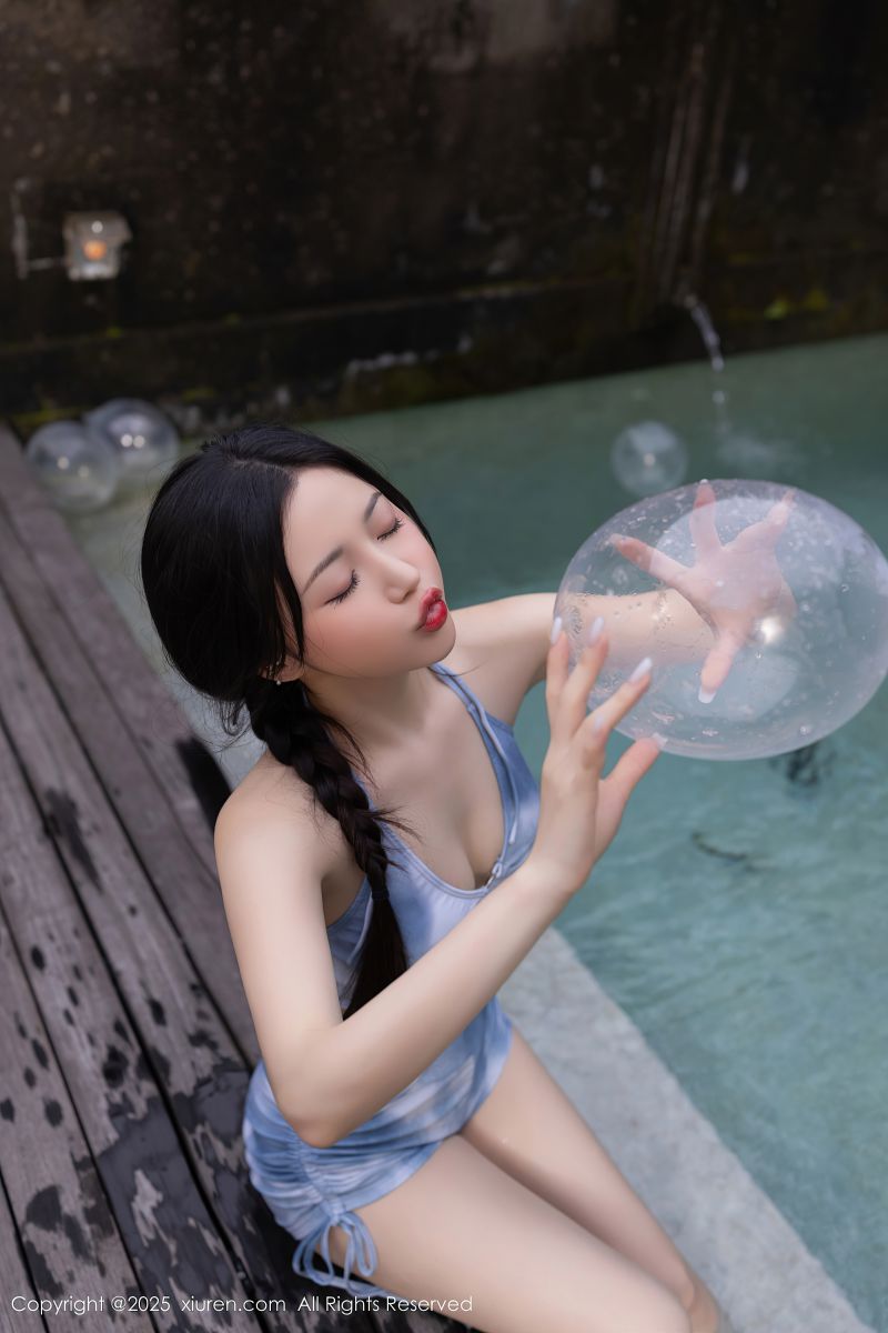 [XIUREN秀人网] 2025.06.06 NO.10377 鱼子酱Fish 性感蓝色比基尼插图1