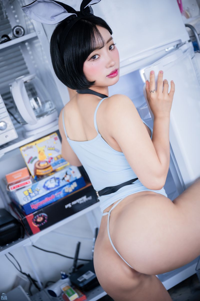 BLUECAKE 135 Booty Queen – Rabbit Sky RED+[49P-937M]插图1