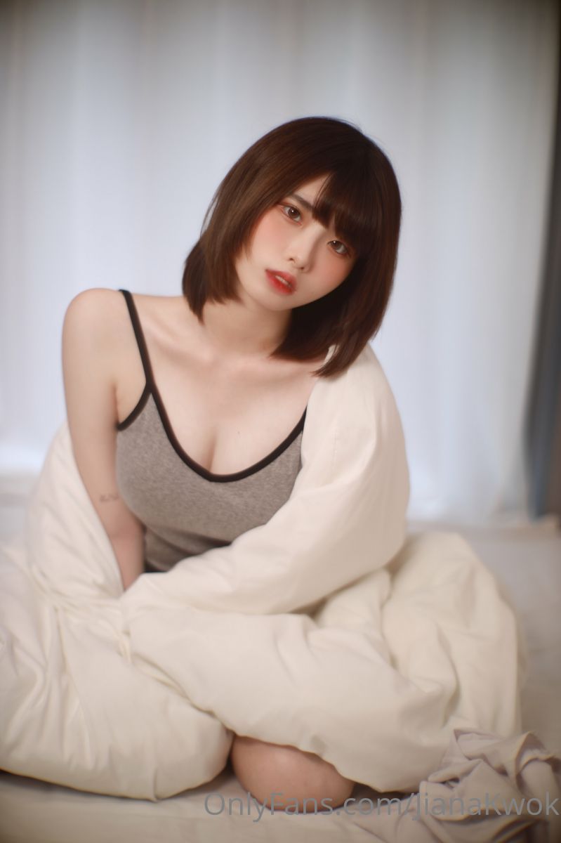 Onlyfans Coser茶茶 合集【963P37V】插图