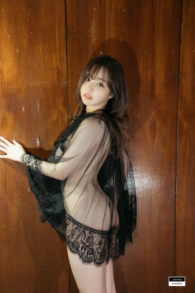 LeeheeExpress 175  LEDG-116 Merry (쮸리) [51P-477MB]插图1