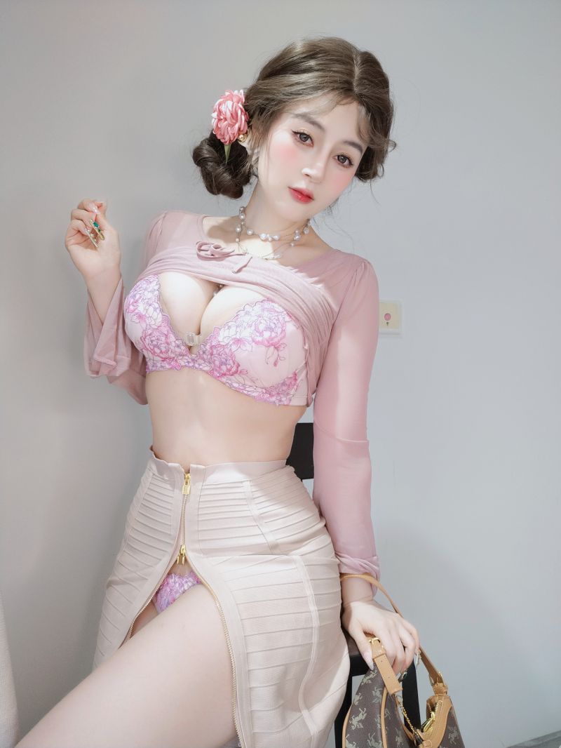 白银81 – NO.181 Fantia 24年12月会员合集 (15套)[102P-5V-567.6M]插图1