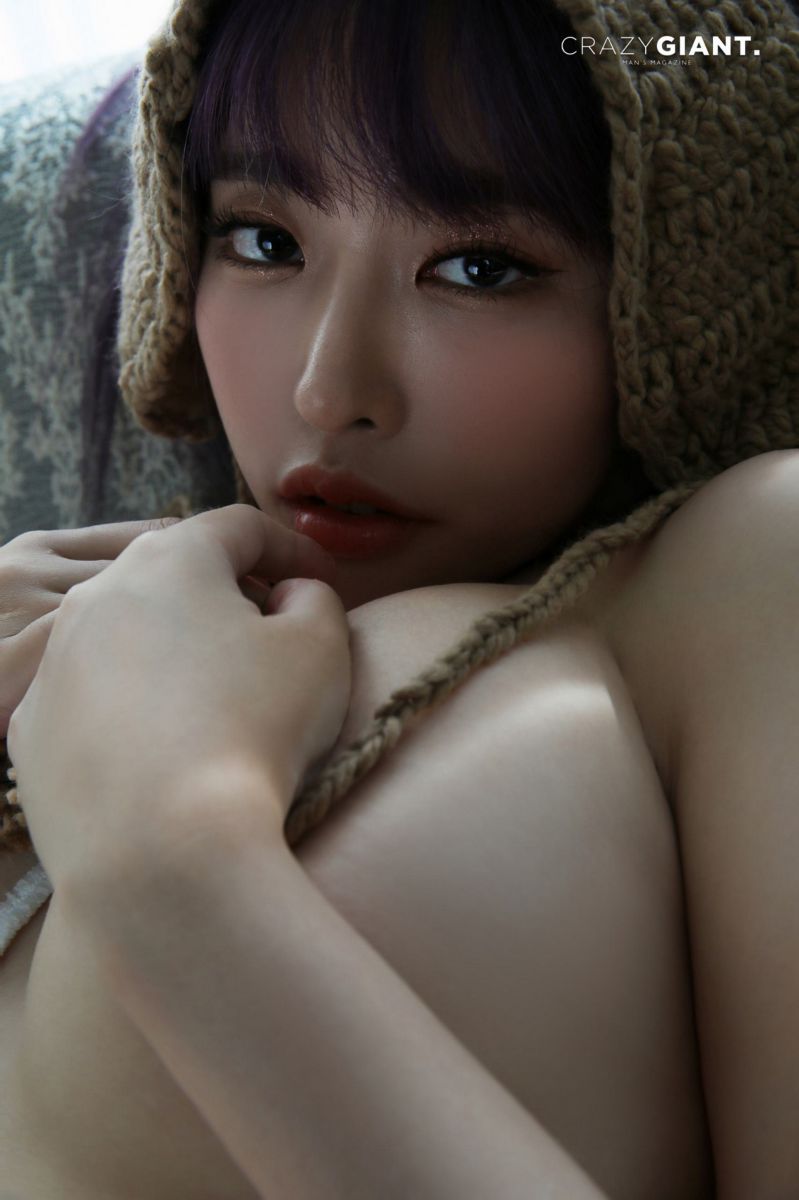 [CRAZY GIANT] Hanere - Sexy Photobook[55P／214MB]插图1