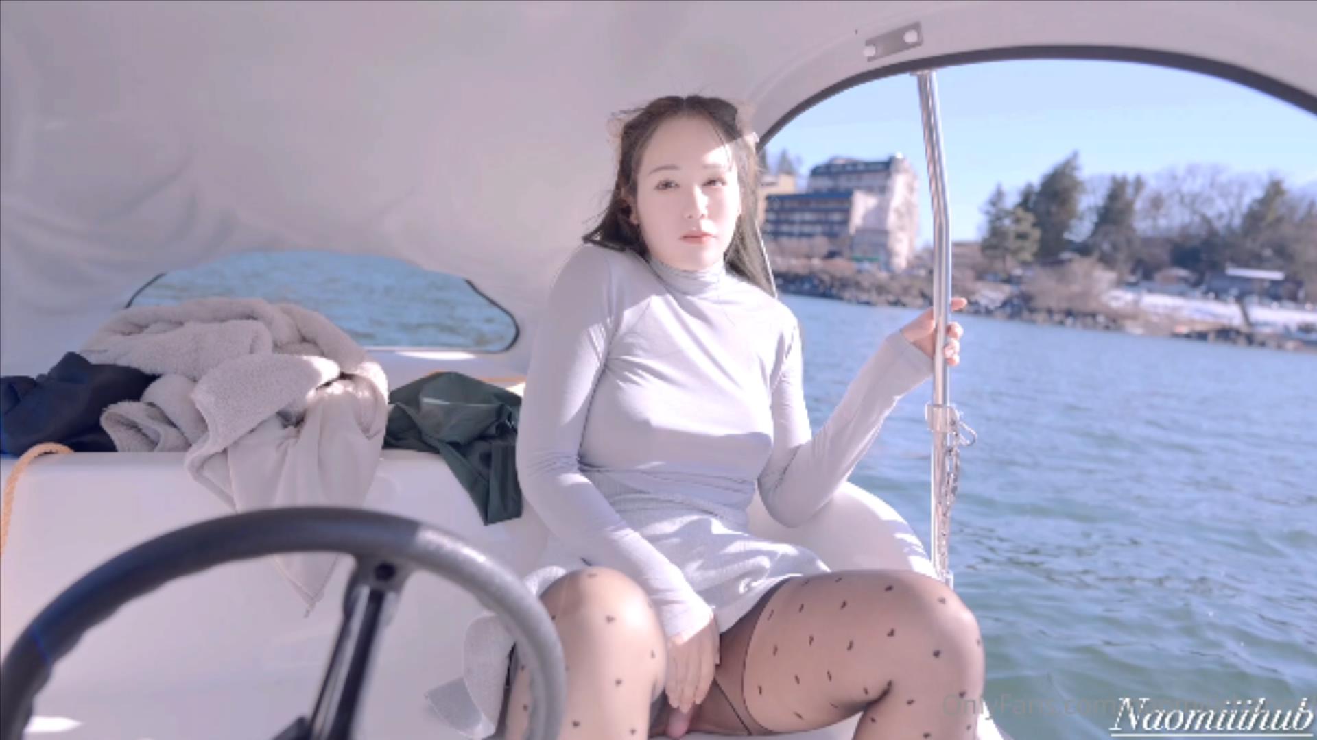 高颜美臀御姐 naomii【1V】插图