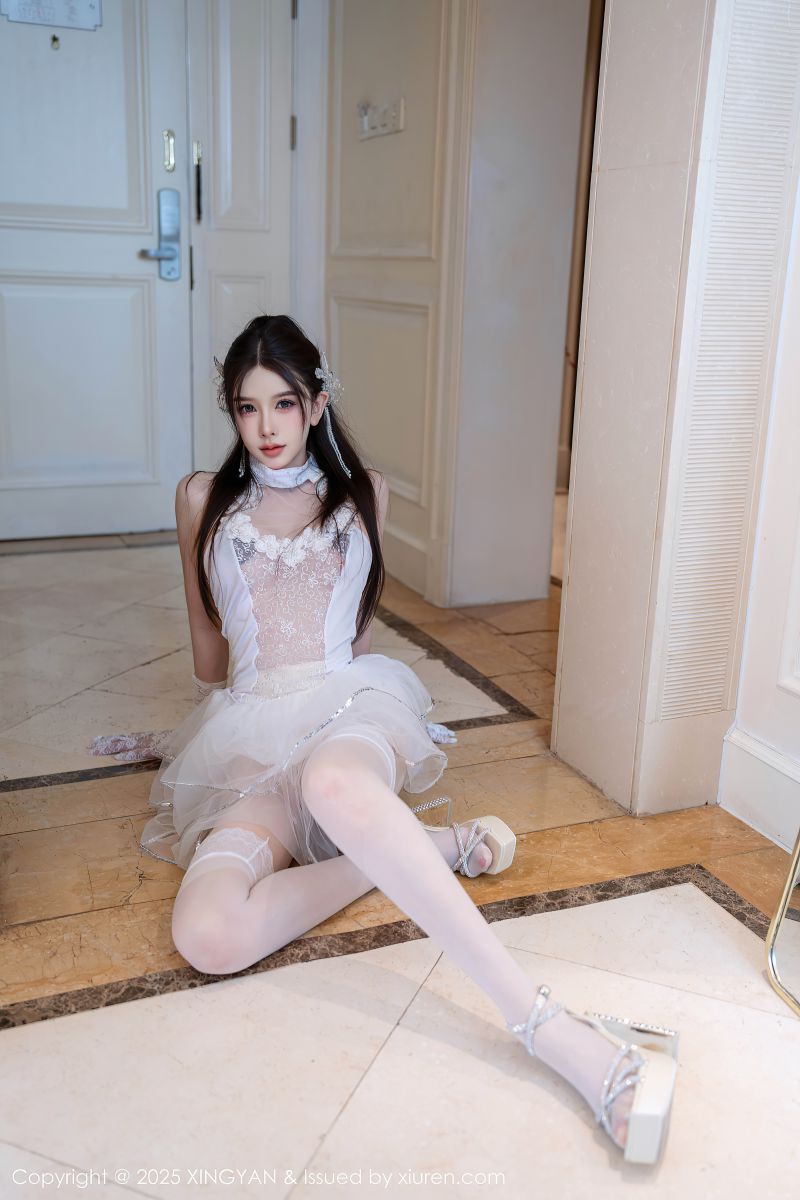 [XINGYAN星颜社]2025.09.19 VOL.402 李丽莎[50+1P／482MB]插图1